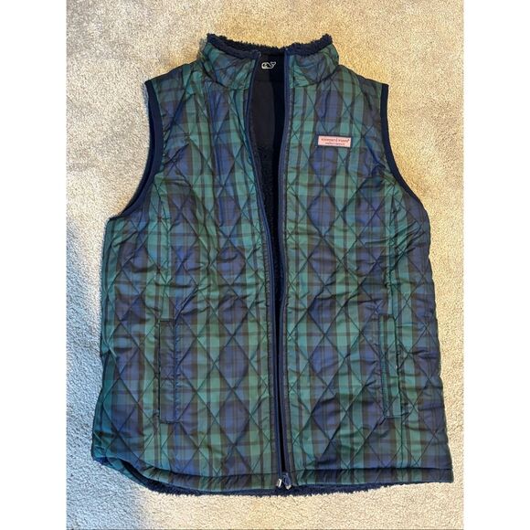 Vineyard Vines reversible blackwatch plaid Sherpa vest, Med $118 - Picture 3 of 7